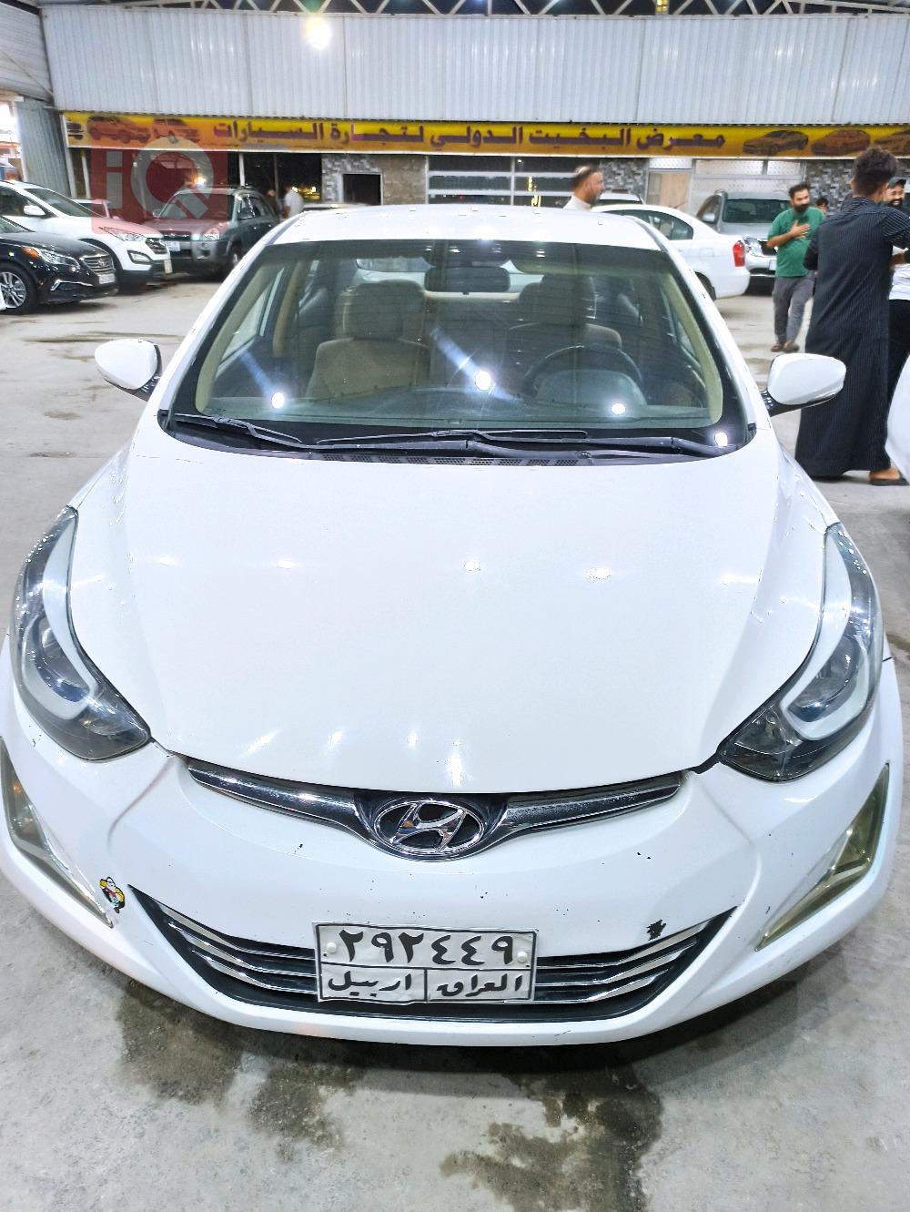 Hyundai Elantra